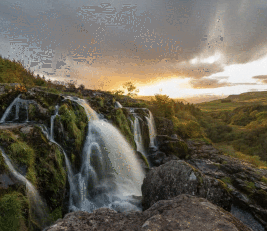 Водоспади шотландської столиці як яскраві пам’ятки регіону